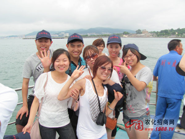 �����L����