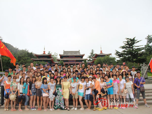 ��ɽ�L(f��ng)�����م^(q��)