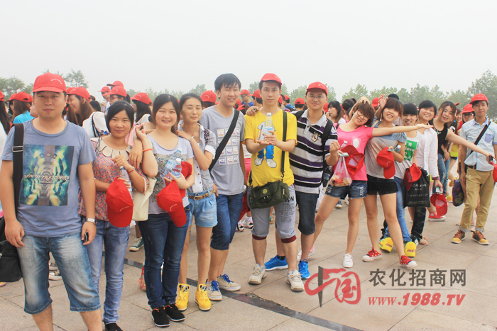 �ȴ��M(j��n)�뾰�c(di��n)��ͬ��