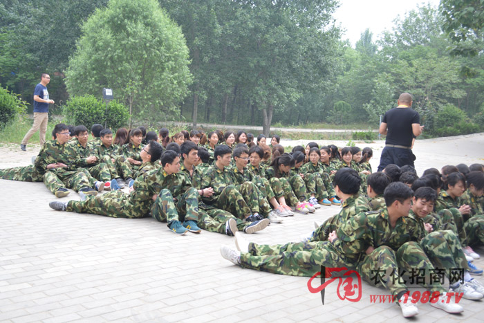 ͨ�^ͬ��ͬ���@��(g��)�΄�(w��)׌��֪���ˣ��F(tu��n)�Y(ji��)���P(gu��n)��Ҫ��һ��(g��)�F(tu��n)�(du��)���ܛ]��һ��(g��)�I(l��ng)��(d��o)����