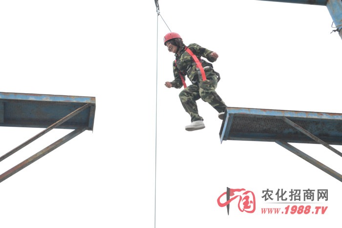 �ڶ����������҂���������˵��(xi��ng)Ŀ�Ǹ߿Ք����@�ǂ�(g��)����(zh��n)���ҵ�һ��(g��)�(xi��ng)Ŀ��