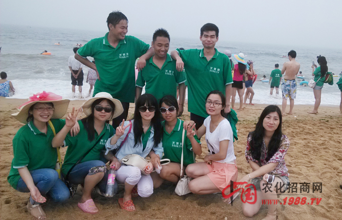 �����ڱ̺��{��֮�g������