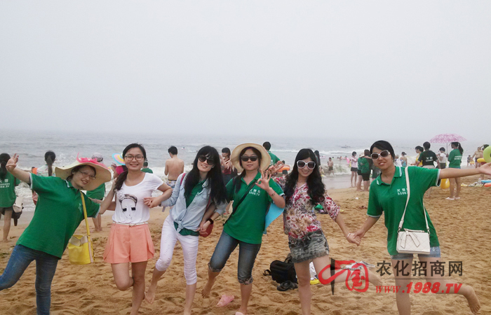 �����ڱ̺��{��֮�g������