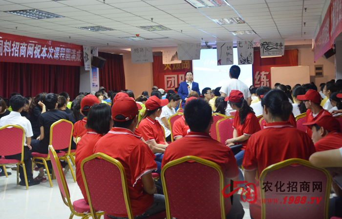 ��Խ�Լ���ͻ�ƘO�����ҵ�����������