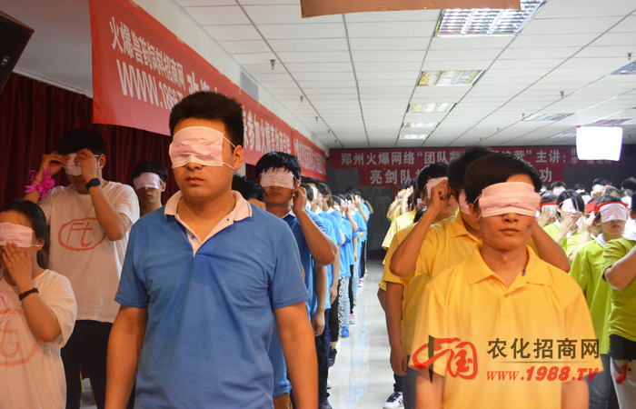 ����һ���ǈF(tu��n)�(du��)������һ����ǈF(tu��n)�(du��)