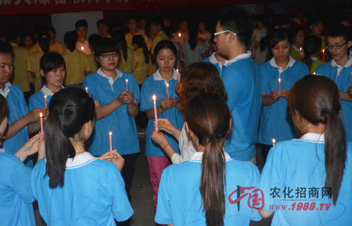 ����һ���ǈF(tu��n)�(du��)������һ����ǈF(tu��n)�(du��)