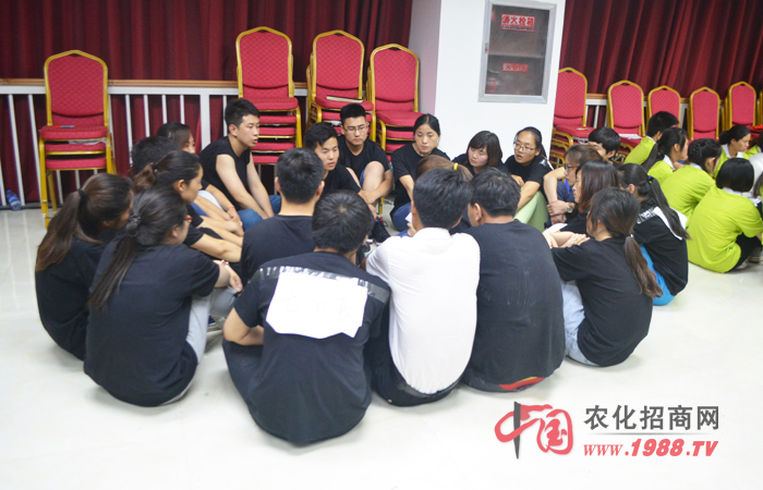 �ع�֪�����R���T�͈F(tu��n)�(du��)���x��