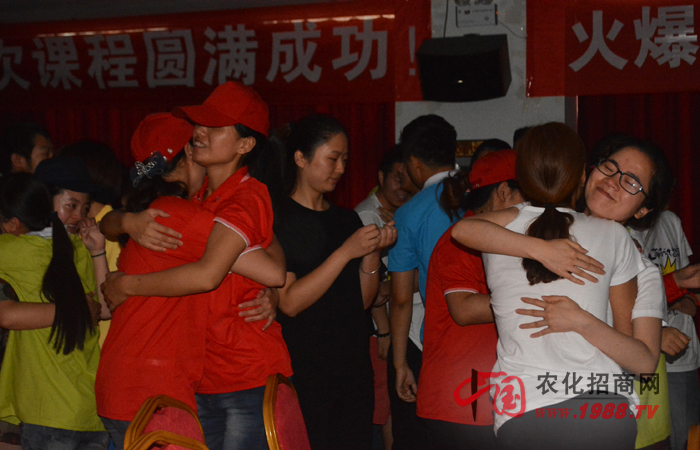   ���ڃ���һ���ĈF(tu��n)�(du��)������Ӗ(x��n)���I���_���Ļ�������\(y��n)Ҳ�ܸм��܅����@����Ӗ(x��n)���mȻ������Ҳ�����^��Ƶ���Ӗ(x��n)������ÿһ�ε���Ӗ(x��n)����(hu��)������һ�ӵĸ��X�͸���