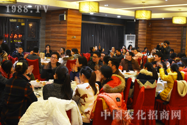 ȫ���Ը������c��һ��Ҋ�C��������