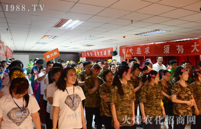 �m���q�s���Ҟ���������