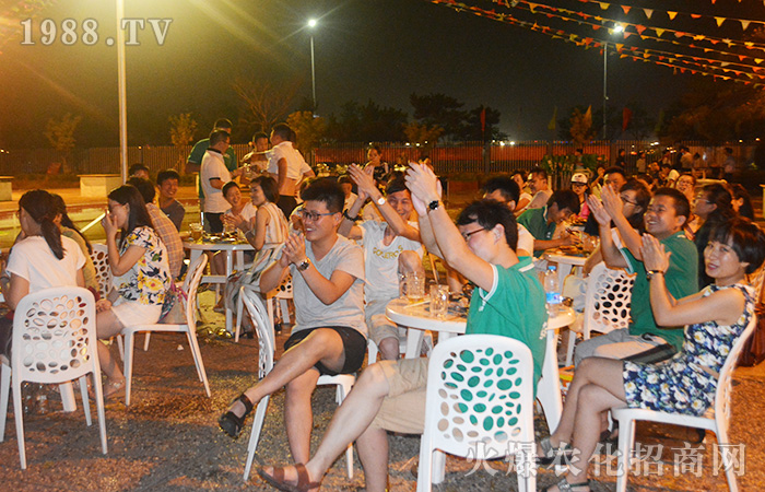 �����@�����죺ꖹ�ɳ���Ȼ�����{��