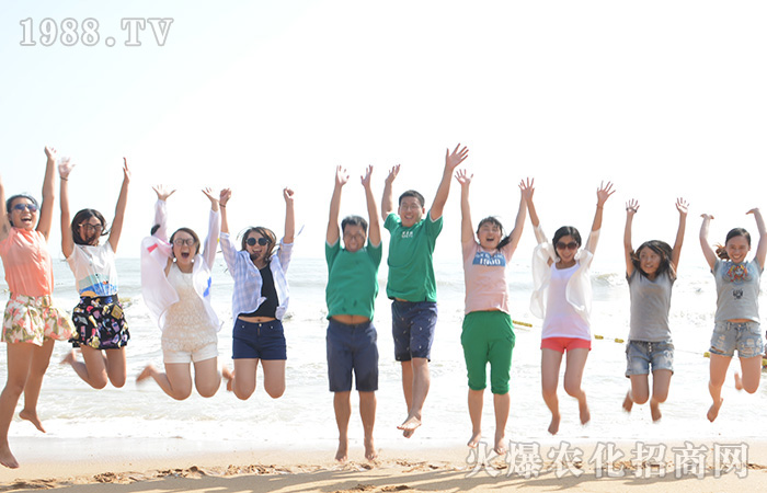     �c���Y(ji��)�����҂�һ��ȥ̤�ˣ�