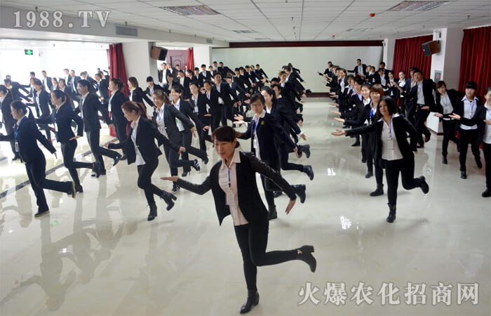 ���Īq��-����(g��)�Љ��ď�(qi��ng)��