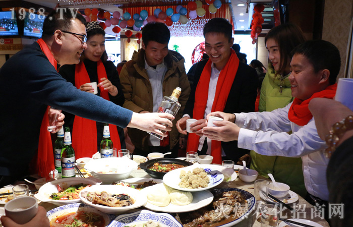 ���dʹ�����ƵZǰ�С��ڻ𱬳��L(zh��ng)��·����