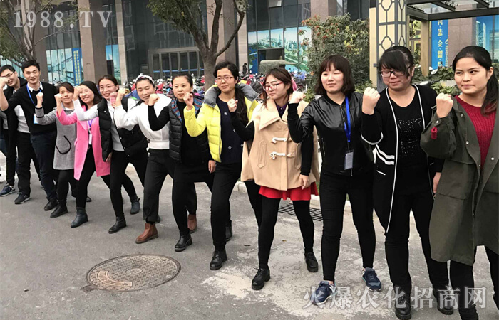 ȫ���Ը�����ƴ����