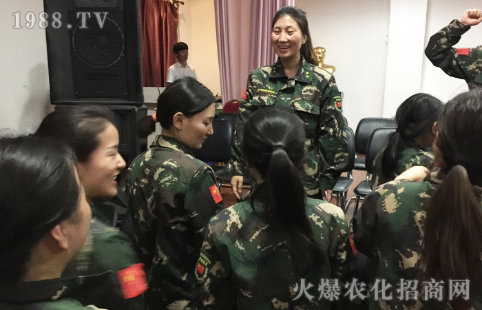 ��Ӽ�ɵ�������ͻ����