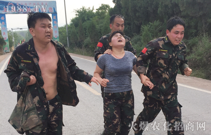 ĥ�����������l��ͻ����������o(w��)����