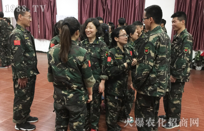 ĥ�����������l��ͻ����������o(w��)����