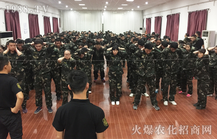 ���ĸ�������׃�Լ�