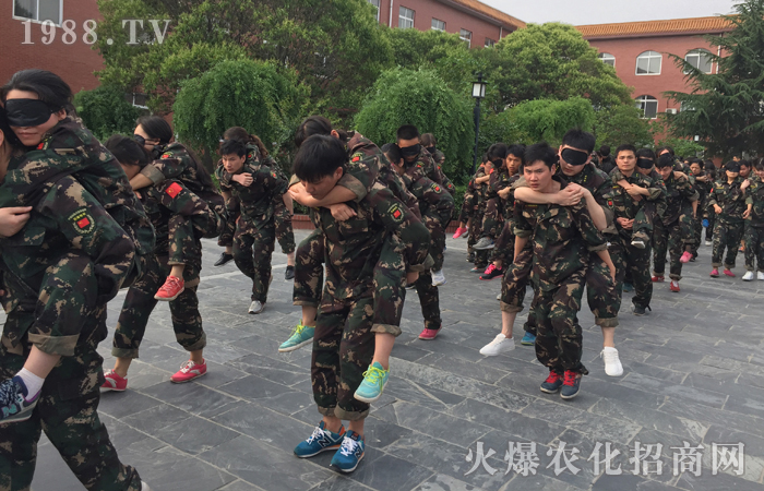 ���ӳ�����׷�����еĉ���