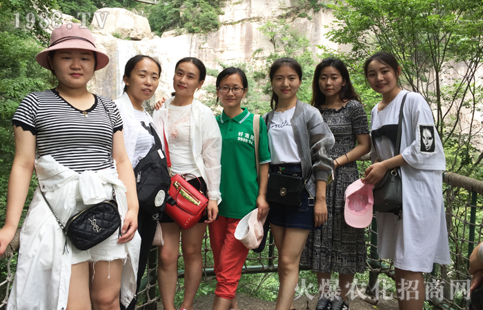 �]�б��˸��ߵ�ɽ���]�б��_���L��·