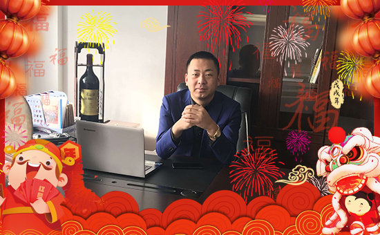     �D(zhu��n)��ӭ���r(n��ng)�v���������q����ƽ����ֵ���´��ѹ�(ji��)���R֮�H���Ͼ������r(n��ng)�I(y��)�Ƽ����޹�˾ף������µ�һ�������w�������f��������