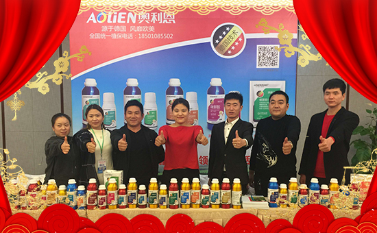 �����W������ף������µ�һ���﹤�����������������