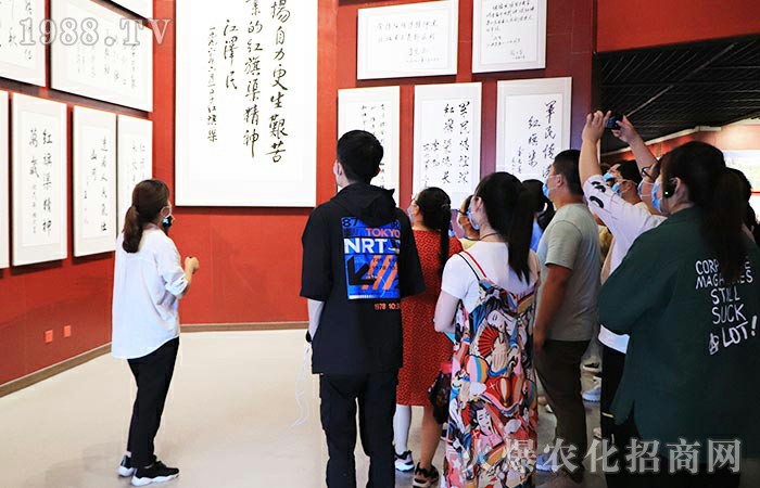 全力以赴，團(tuán)結(jié)一心，我們是火爆的精英戰(zhàn)士！