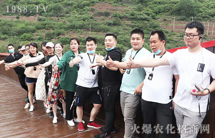 全力以赴，做更好的自己！