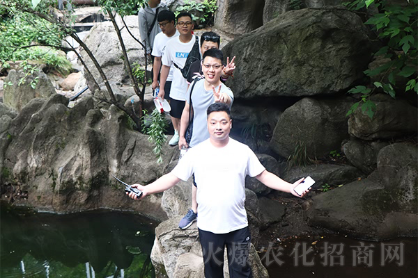 �p�Ͼ�ɽ֮����Ʒ���W(xu��)֮������Ʒ��֮����