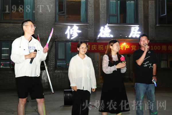 ɽˮ���Ļ��������Ͼ�ɽ