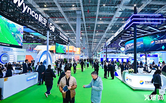 2026�Ϻ�CAC�r(n��ng)��չ�Gɫֲ�������B(t��i)ͬ����