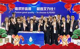 �����������ף��(j��ng)�N�����т����µ�һ�����������M���H�Қg����