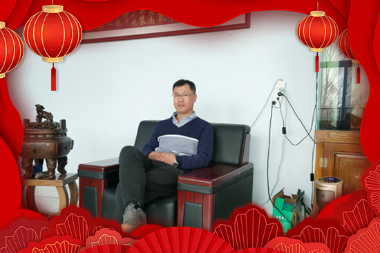 ���ڿ�����ø��ף���т�����옷�����w������ǰ�����\���������M��