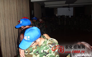 �𱬾W(w��ng)�j��չӖ��֮������h(hu��n)