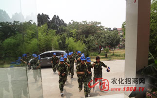 �𱬾W(w��ng)�j��չӖ��֮�D�y�΄�