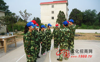 �𱬾W(w��ng)�j��չӖ��֮�����҈@