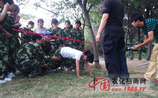 �𱬾W(w��ng)�j��չӖ��֮����늾W(w��ng)