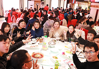 �M�ъ^���ĺ��~���҂������𱬵ļ�����