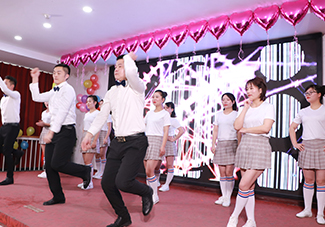 �_���裬����˻��˵��L(f��ng)����չ�F(xi��n)���˻��˵�������