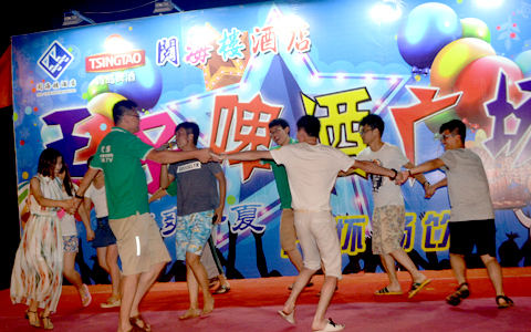 ͯ��δ�����Α򣬚g��Ц�Z(y��)����Ȥ��