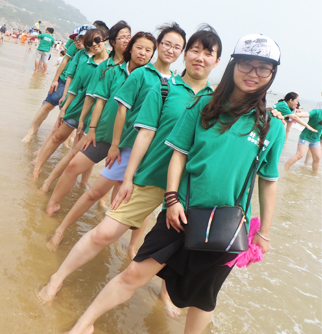 �𱬾�������һ�ӣ��ۂ��։��^��