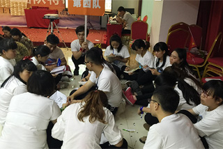 �X(ju��)��֮·-�����^(gu��)ȥ�Ęs�u(y��)����ƴδ��(l��i)���x��