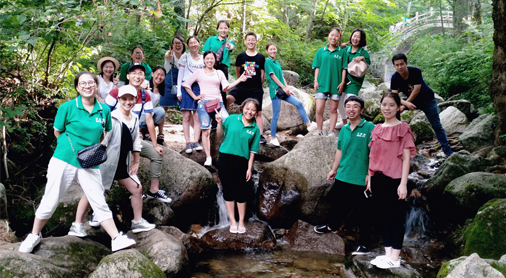 賞白云山間百態(tài)，享火爆情歲月靜好！