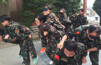 頑強拼搏，超越自我！