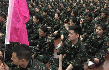 競爭是完善自我、讓人向上的不竭動力！