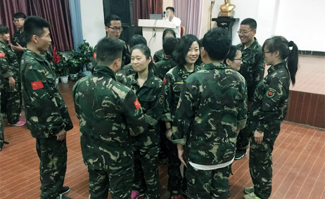 贊美別人，收獲快樂！