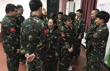 千言萬語不如一句贊美！