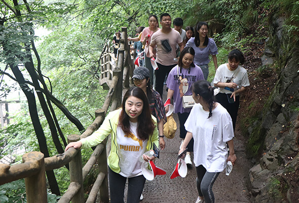 ���[��ɽ��ˮ��չ�����L(f��ng)�ɣ�