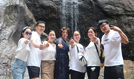 ׷�����������׿��ߣ�չ���ഺ������